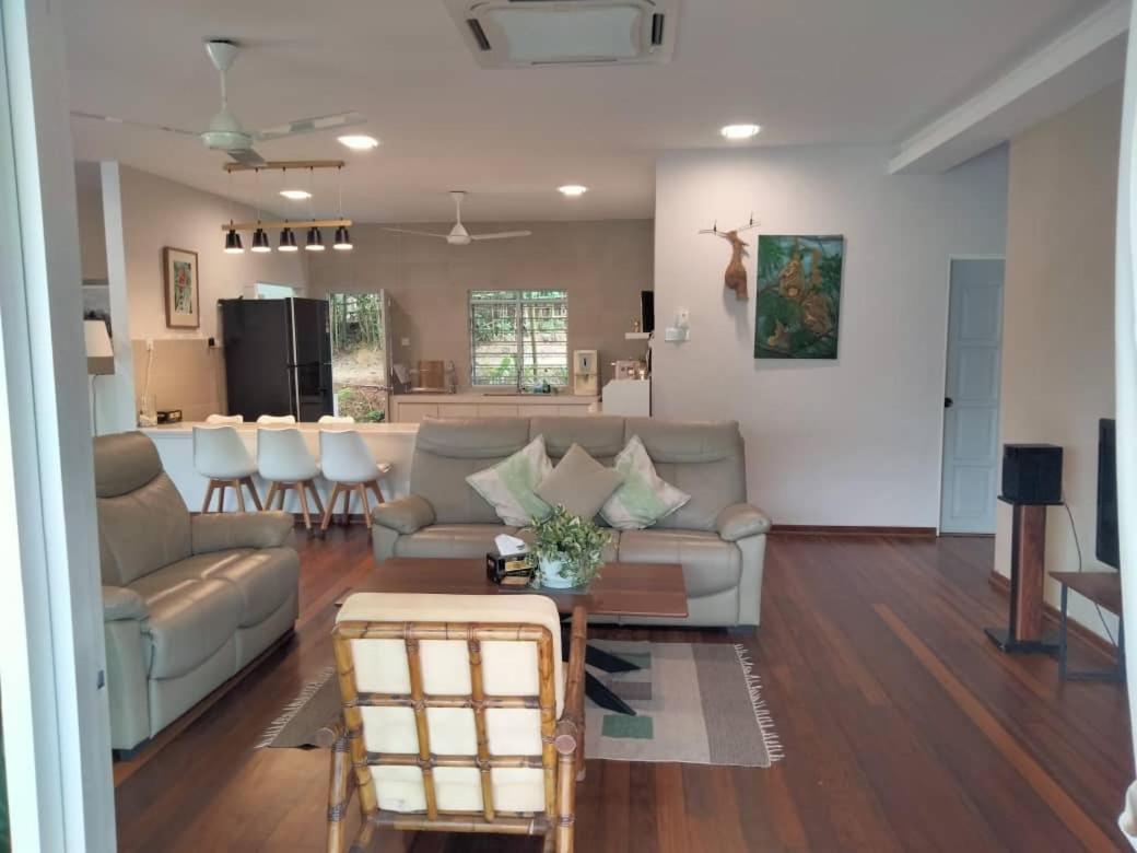 Eden Villa Bentong Karak Exterior foto