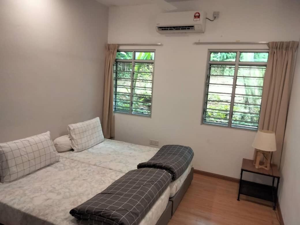 Eden Villa Bentong Karak Exterior foto